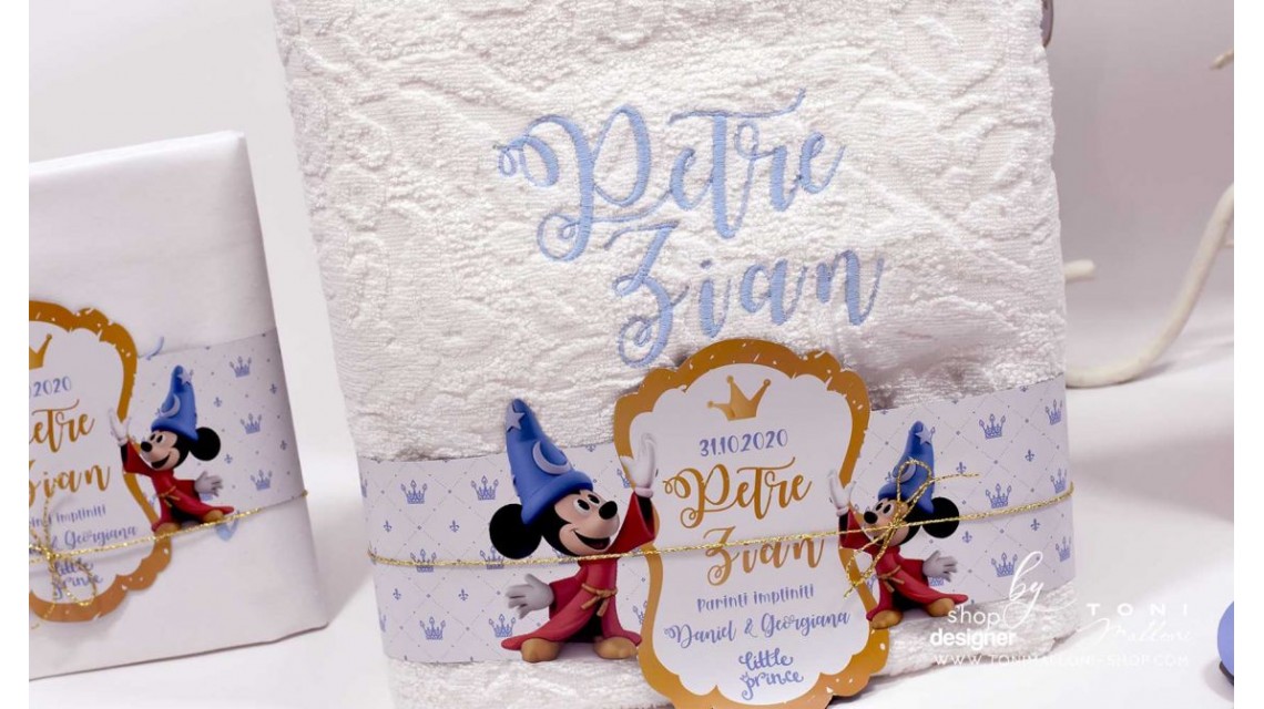 Trusou de botez Mickey Mouse personalizat grafic prin coasere cu imagini Disney Royal The King 8
